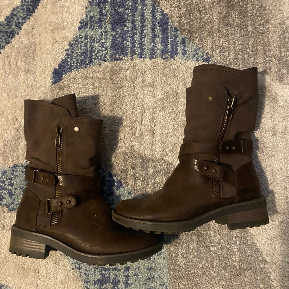Carlos Brown Ankle Boots 6